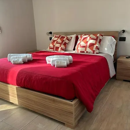 Lägenhet Happyhome Rivarolo 6 Posti Letto Rivarolo Canavese