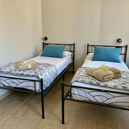 Lägenhet Happyhome Rivarolo 6 Posti Letto