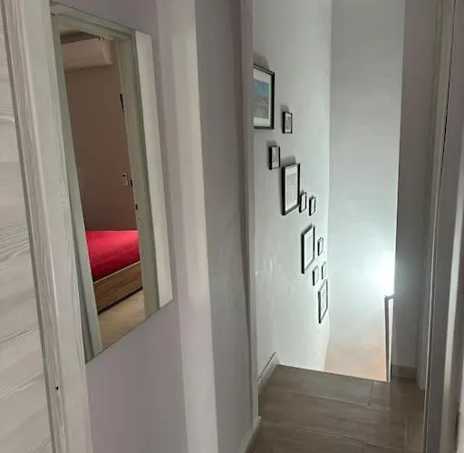 Happyhome Rivarolo 6 Posti Letto 리바올로카나베세